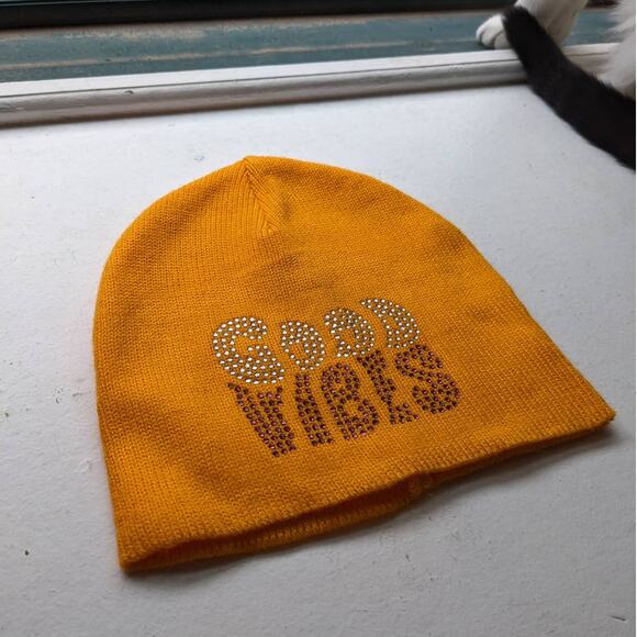 Urban Outfitters Retro Groovy Orange Chunky Knit Beanie 70s inspired Grunge Hat - Picture 2 of 5
